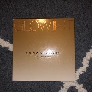 Anastasia Sun Dipped glow kit